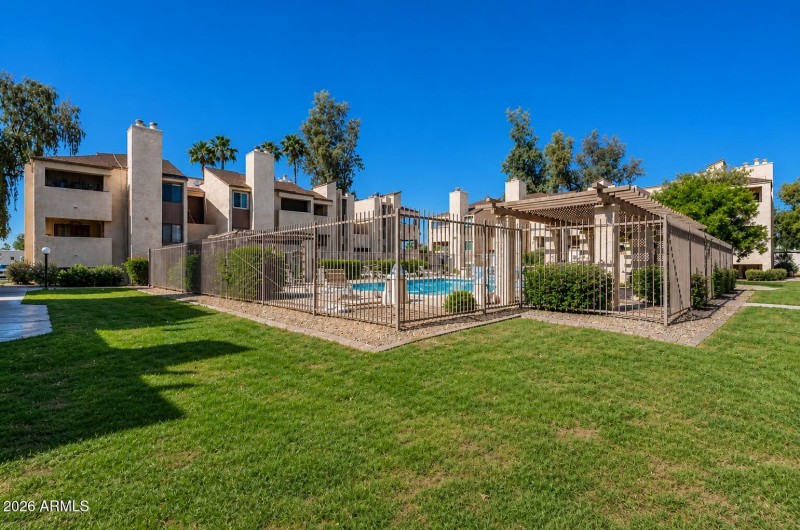 HEATED COMMUNITY POOL