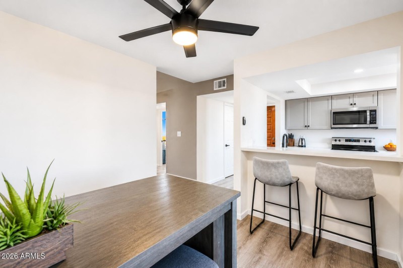 KITCHEN OPENS UP!!!