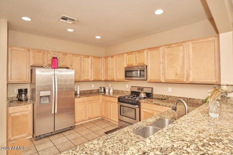 Kitchen2