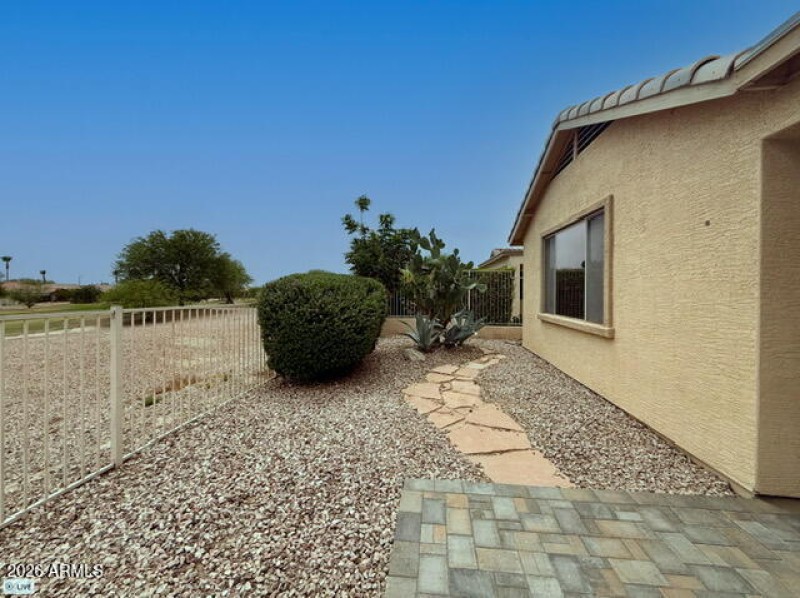 patio-to-right
