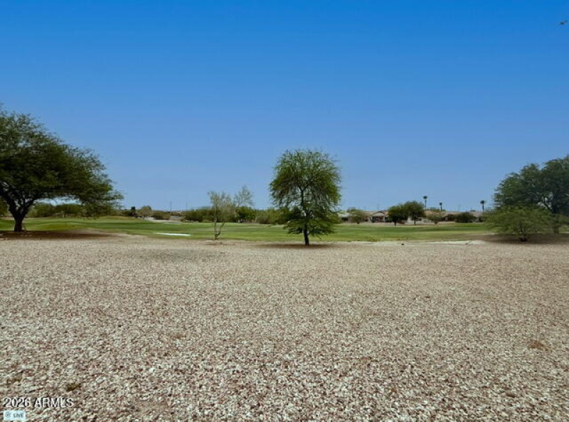 backyard-golf-course