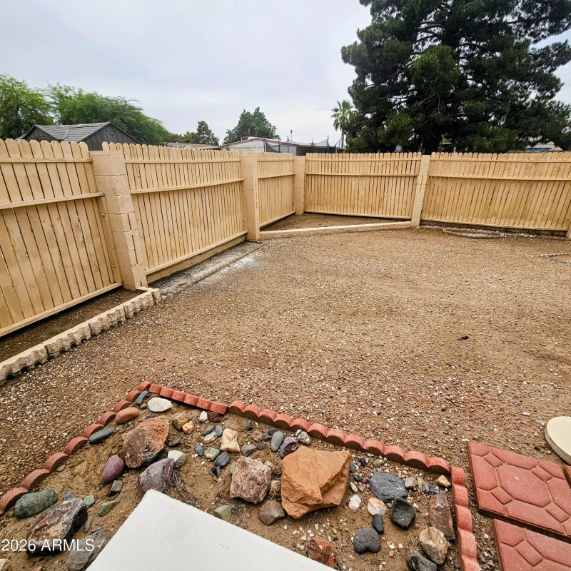 18028 back yard south side