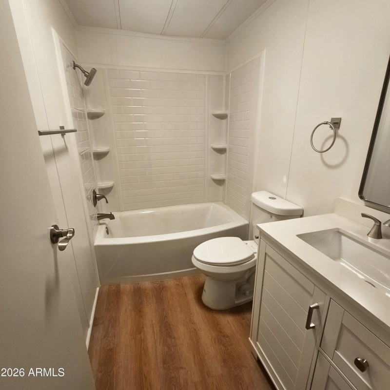 18028 main bathroom