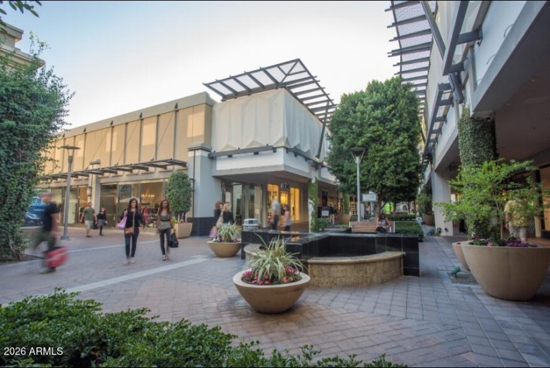 Biltmor Shopping
