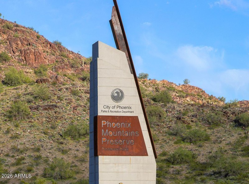 Mountain Preserve sign