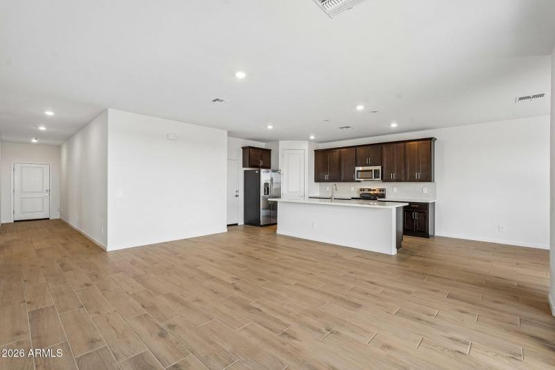 10-web-or-mls-W Camino de Oro-S0605-010