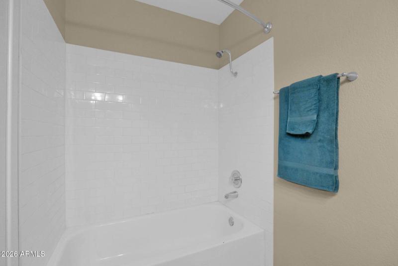 6-web-or-mls-P1637291
