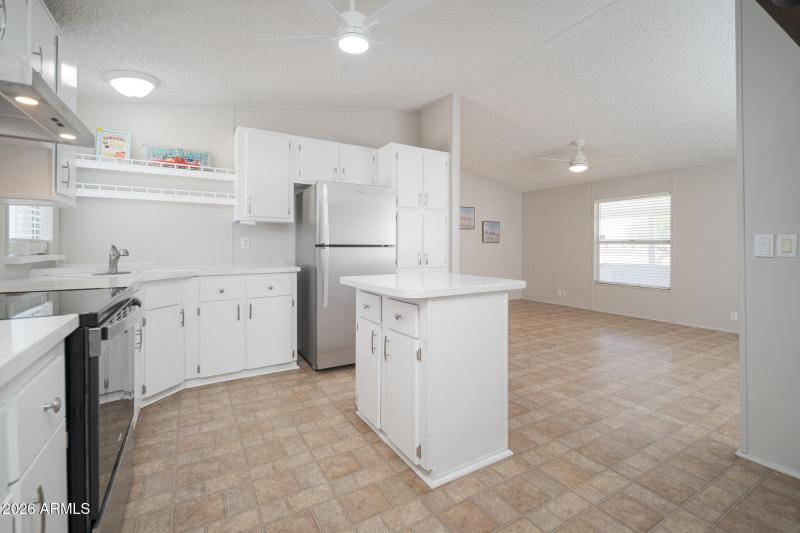 10_Kitchen_03