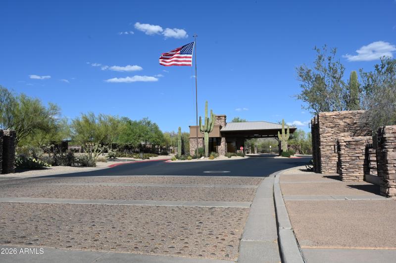 Gated and guarded community