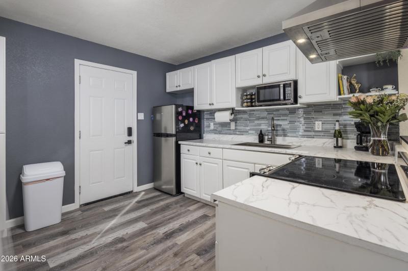 Kitchen 1