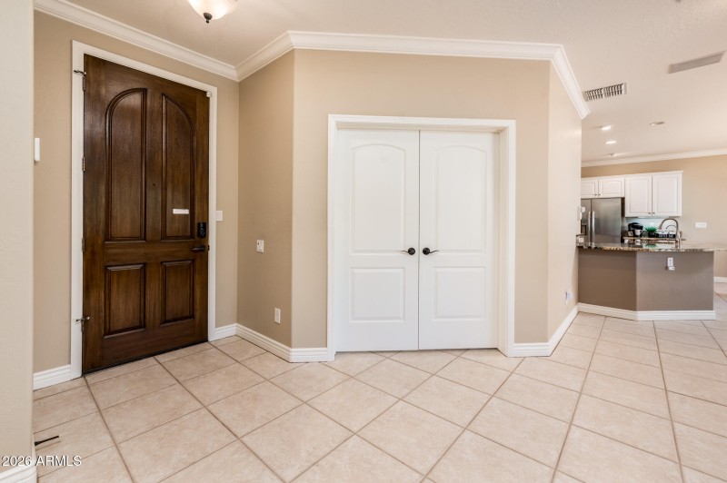 13668 W Figueroa - Interior - MLS-7