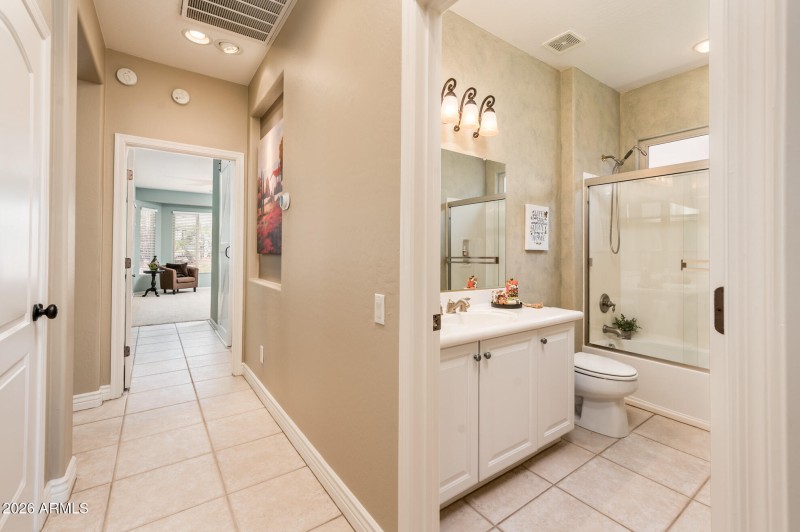 13668 W Figueroa - Interior - MLS-27