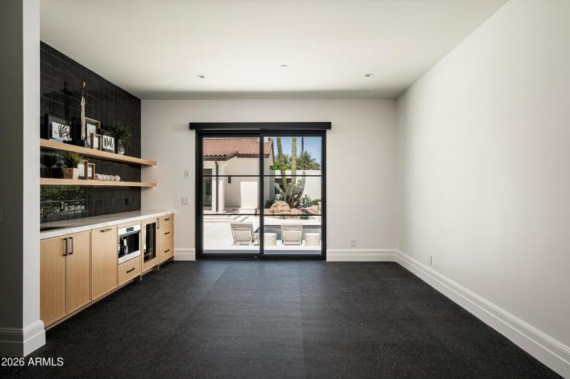 Home Gym / Flex Room