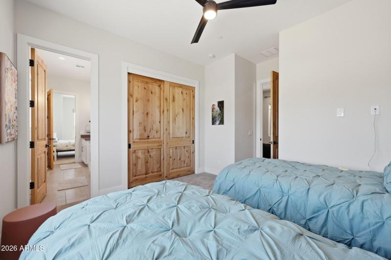 Guest room 1