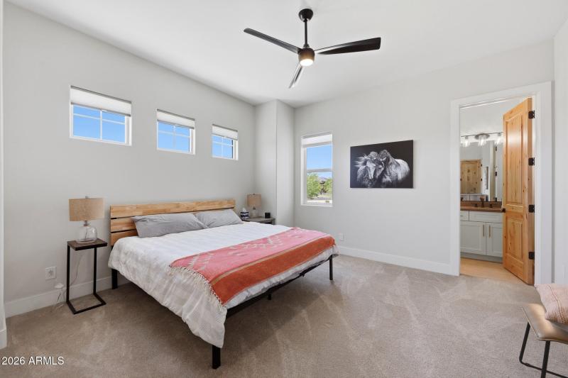 Ensuite guest room