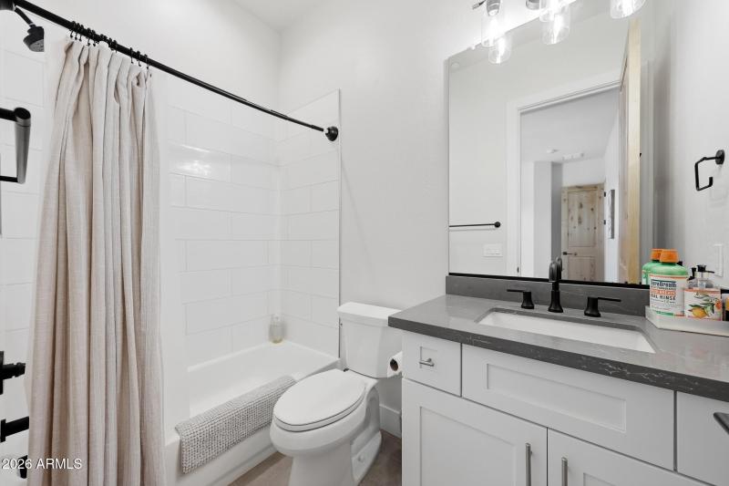 Ensuite guest bath