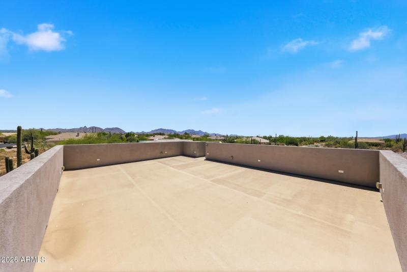 Rv Roof top viewing deck
