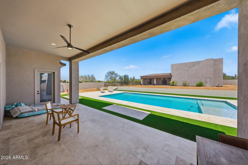 New large lounging pool