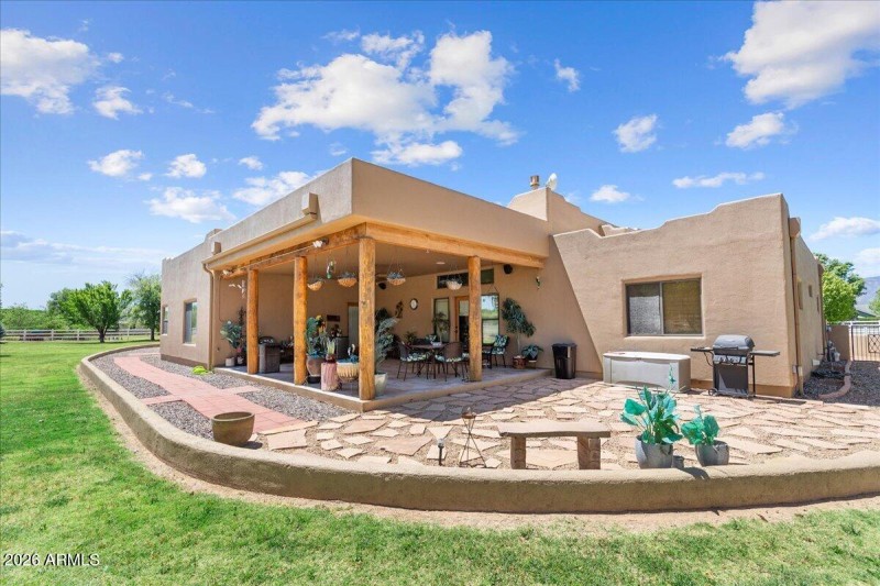 3-Back Patio