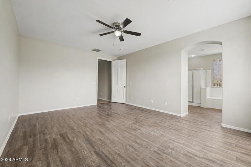 Garnet WAY - Master Bedroom