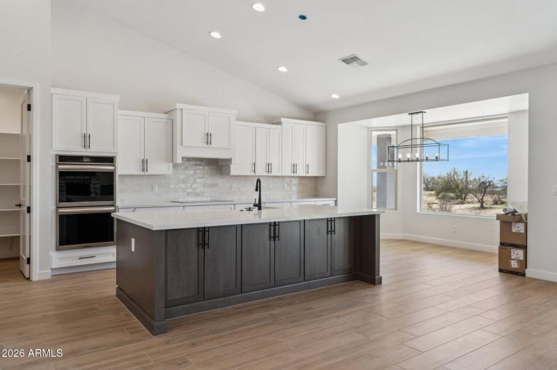 14-web-or-mls-13653-e-aloe-vera-dr - Cop