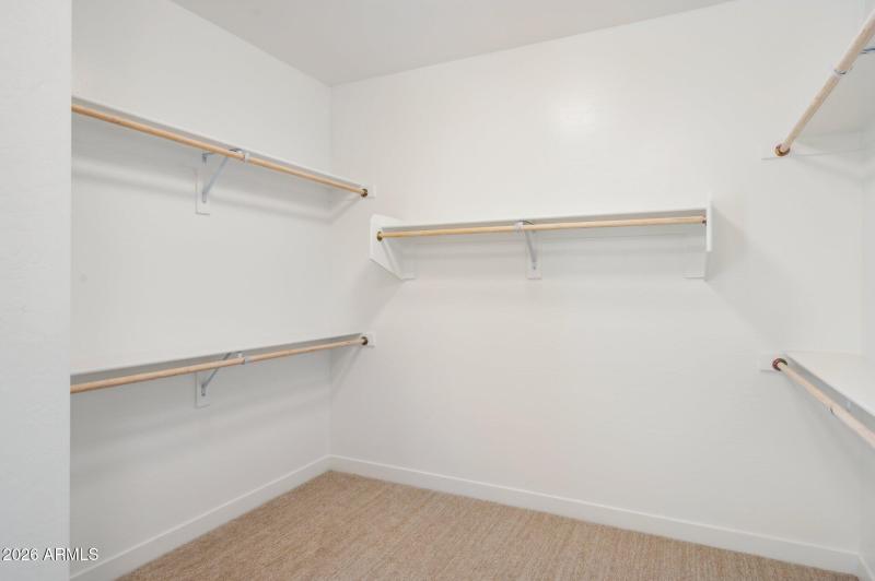 27-web-or-mls-13653-e-aloe-vera-dr - Cop