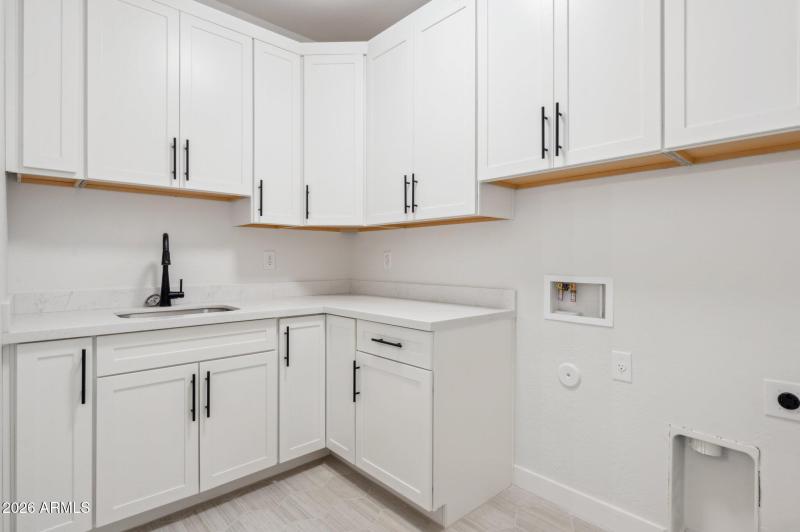 39-web-or-mls-13653-e-aloe-vera-dr - Cop