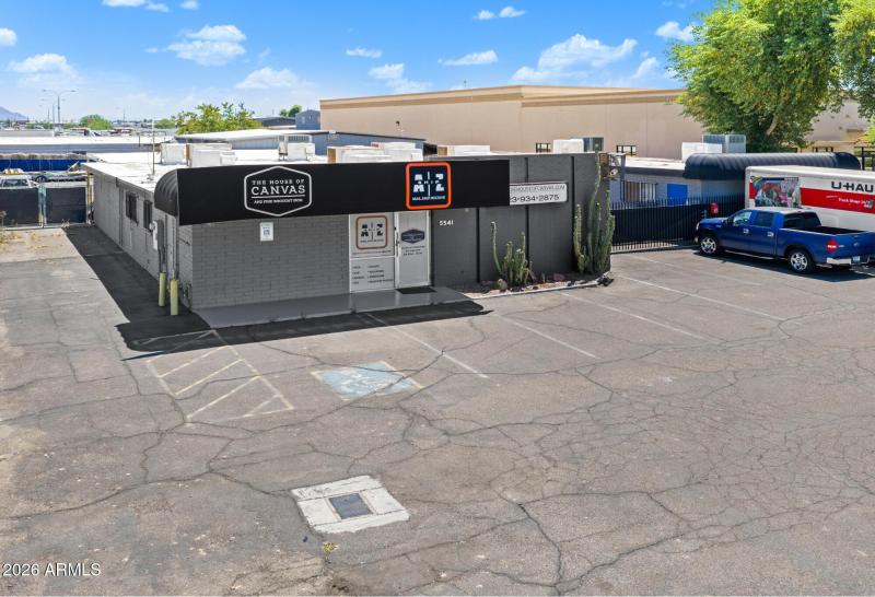5541 N 59th Ave - Photos (3)