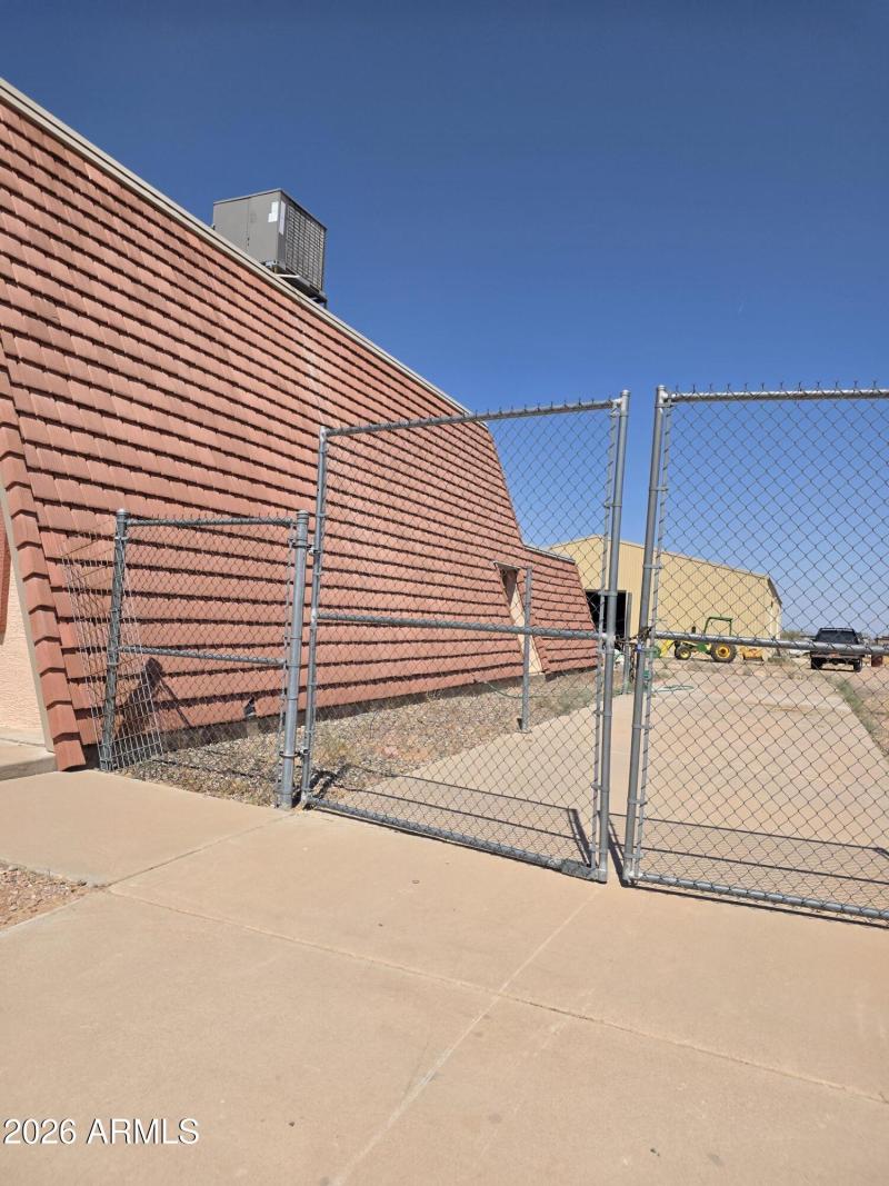 Front Right Side yard