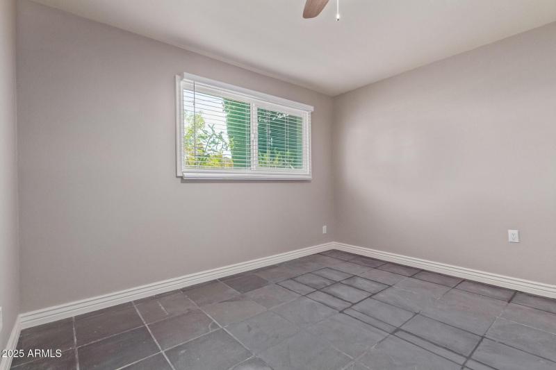 Photo #24