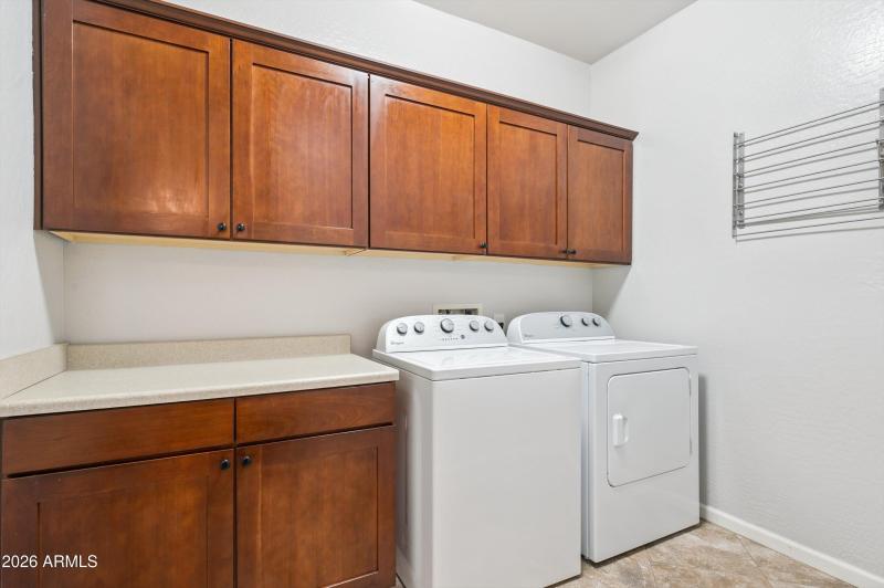 12-20226 N Madison Dr - 036.jpg
