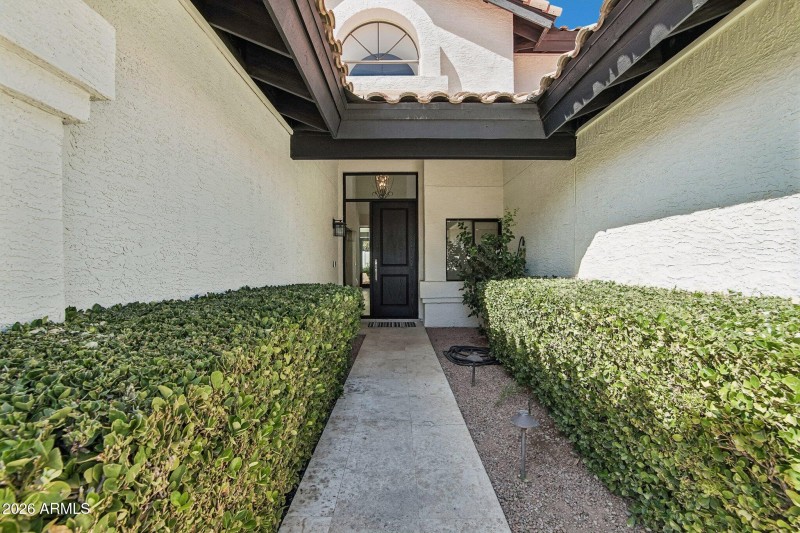 4-web-or-mls-E Larkspur Dr-S1605-004