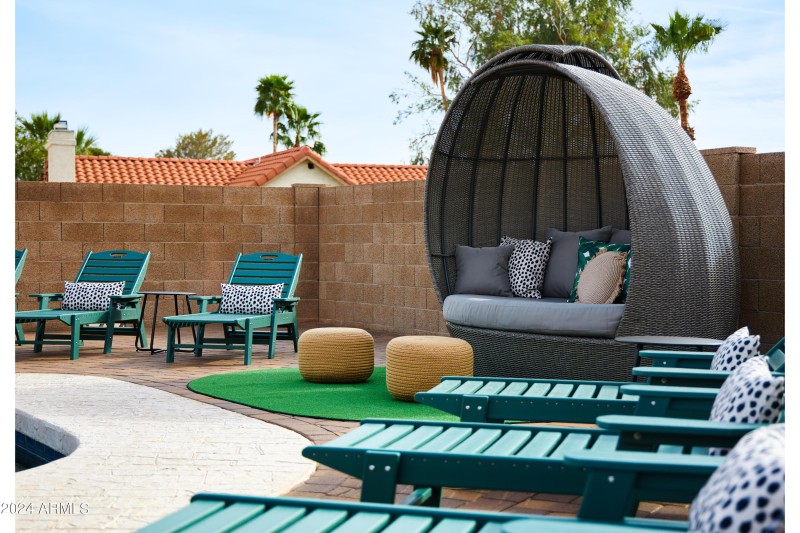 Cabana+8 Loungers