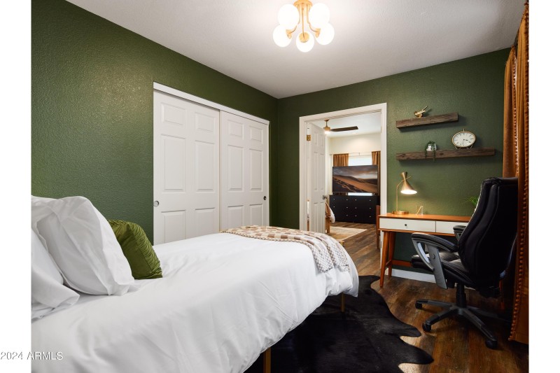 Office/Bonus Bedroom