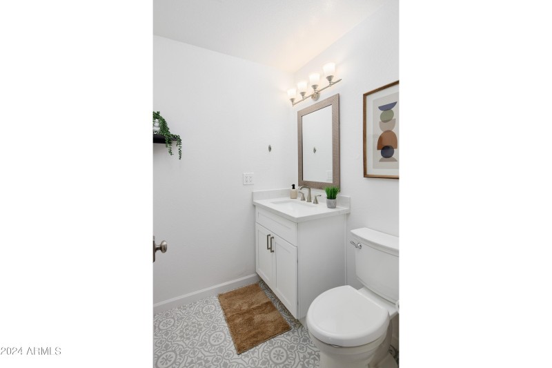 Bathroom 4 of 4