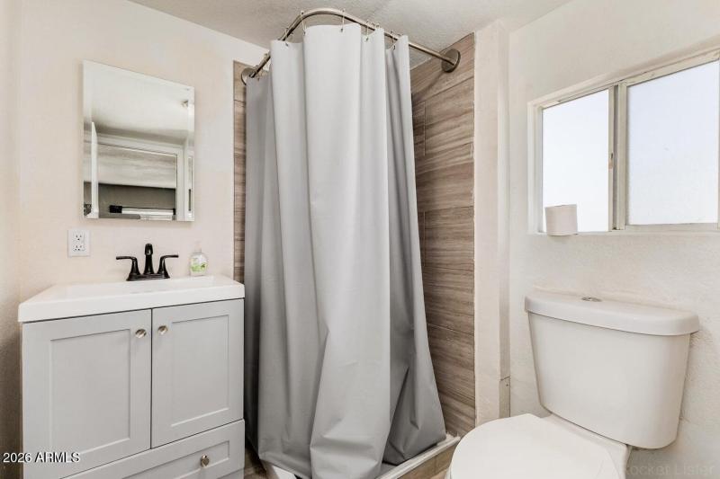 Separate Studio Bathroom 2