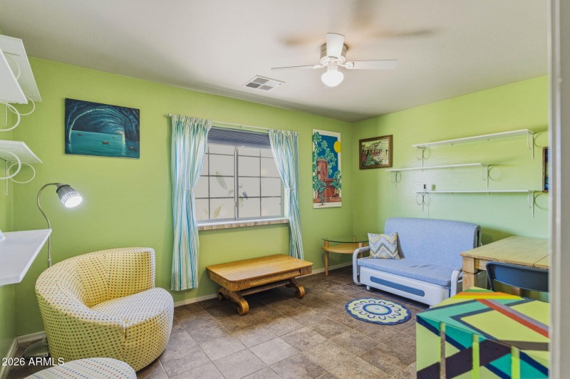 34-web-or-mls-9069 W Raven Dr-211