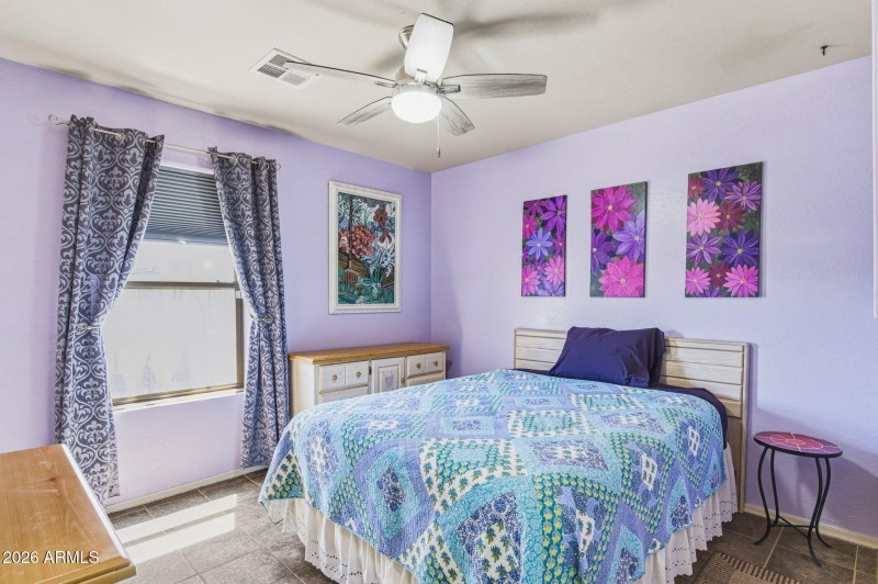 35-web-or-mls-9069 W Raven Dr-212