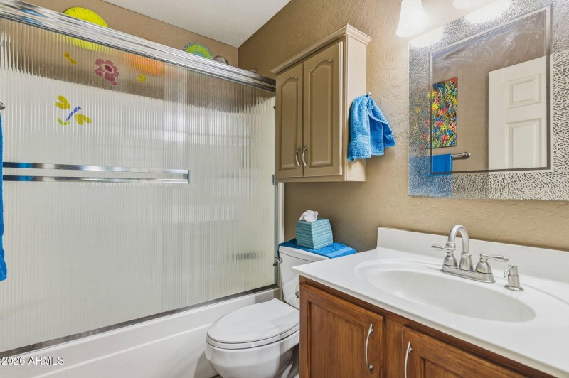 36-web-or-mls-9069 W Raven Dr-213