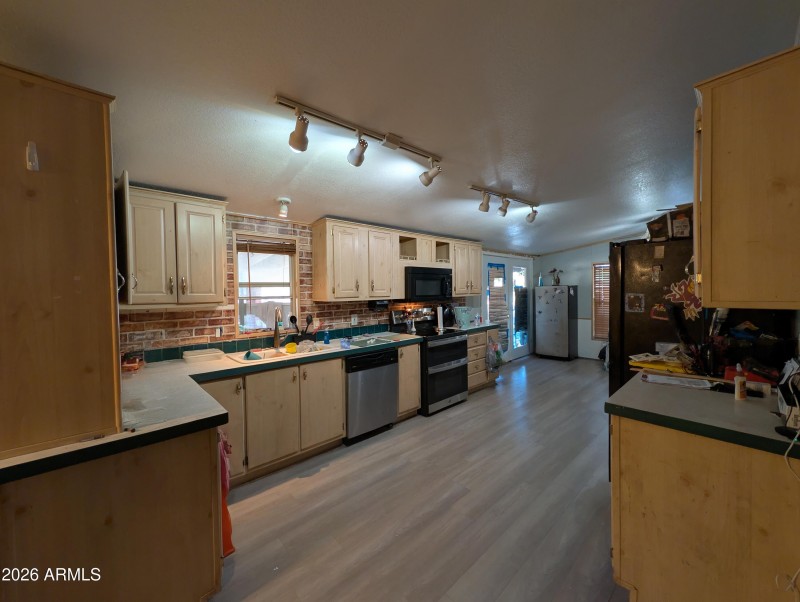 kitchen angle 1