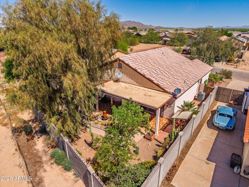 17-web-or-mls-9069 W Raven Dr-116