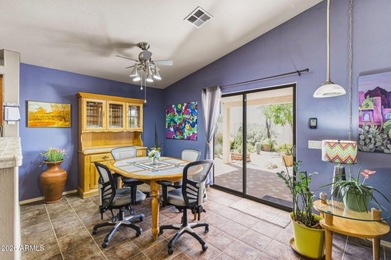 51-web-or-mls-9069 W Raven Dr-228