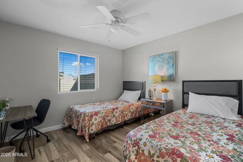 Bedroom 3 w/ twin beds