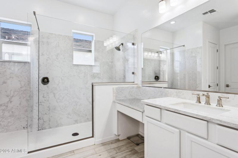 Primary bath