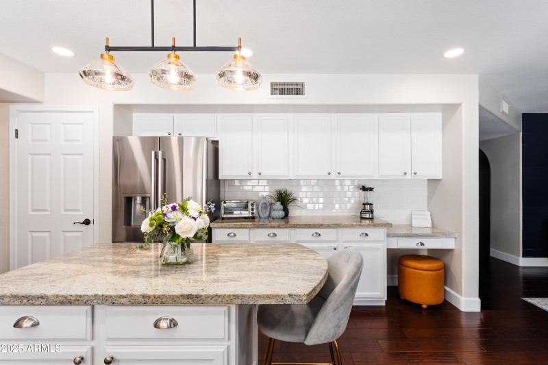 Island Kitchen