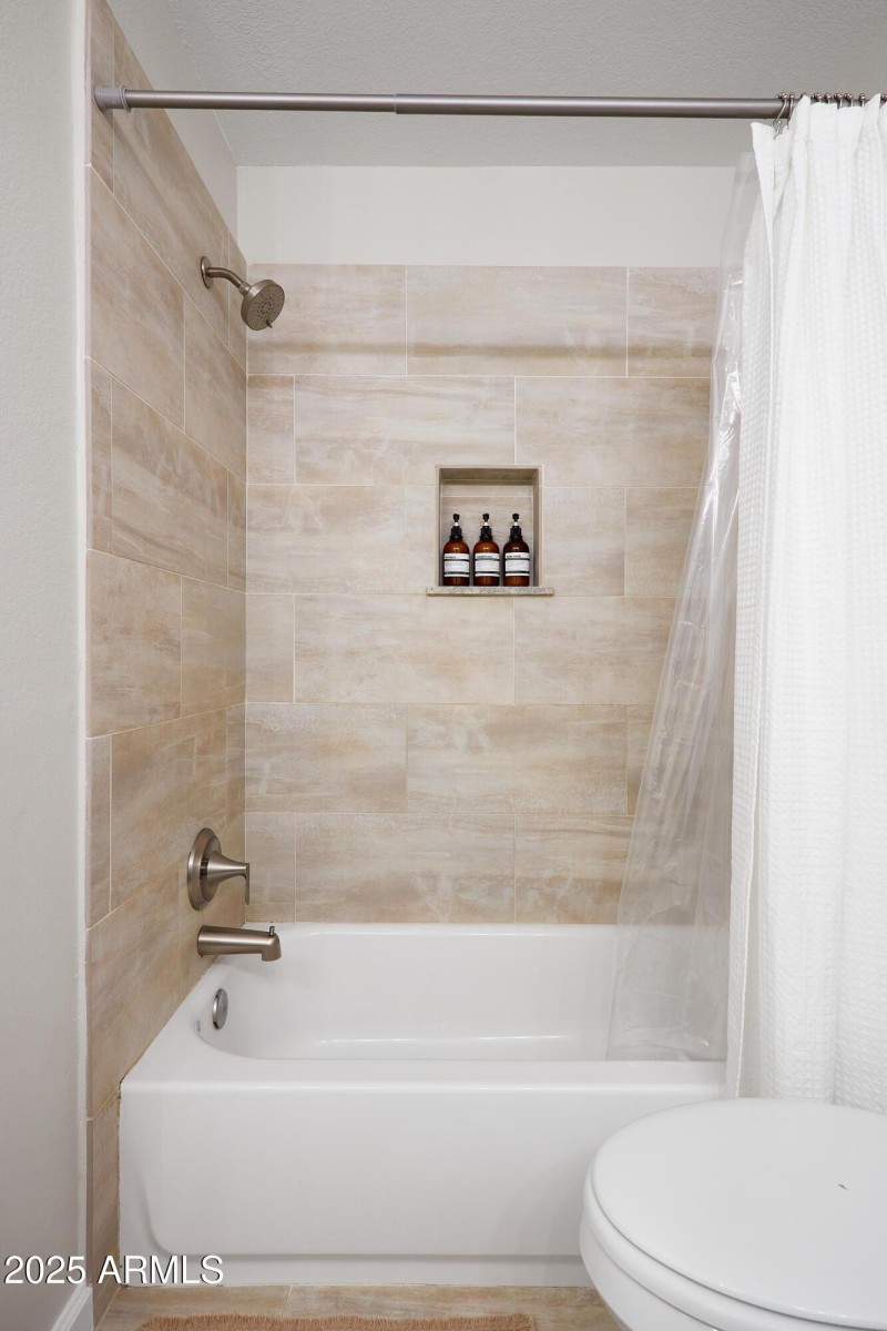Shower/Tub Bath 2
