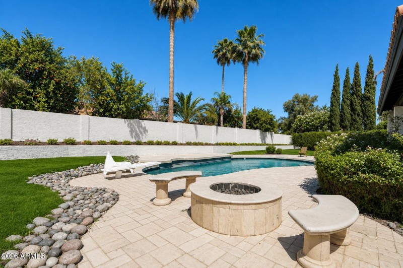 39-web-or-mls-E Larkspur Dr-S1605-039