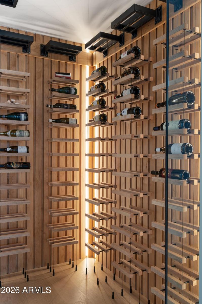 017_Wine Room