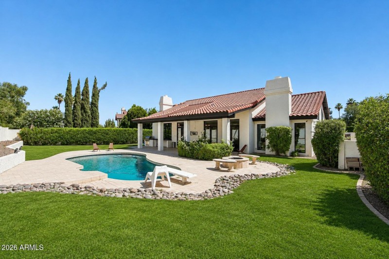44-web-or-mls-E Larkspur Dr-S1605-044