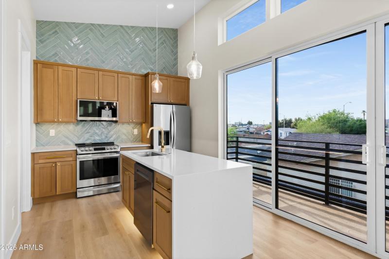 1115 S Montezuma Ave-32